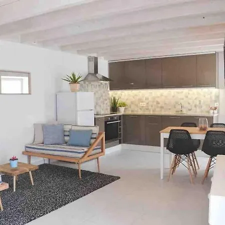 Casa De Ferias * Óbidos